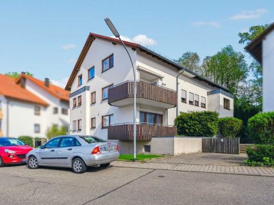 Geräumige 4-Zimmer-Wohnung mit Tiefgaragenstellplatz in Pforzheim