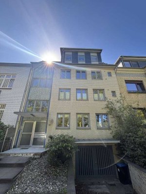Große Wohnung, im "Auenviertel", Blick ins Grüne, 2-3 Zimmer, schöner Balkon