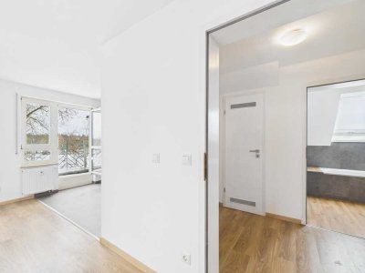 *ERSTBEZUG n. Renovierung* - schickes Apartement inkl. EBK. in beliebter Wohnanlage von Eisfeld.