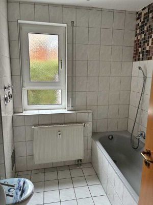 Helle 2,5-Zimmer Wohnung mit Wintergarten in Nürnberg-Röthenbach Ost