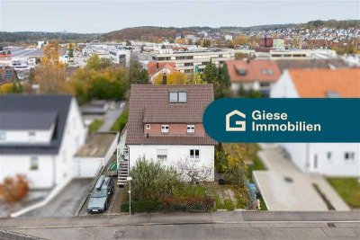 Charmantes Einfamilienhaus mit großem Gartenparadies