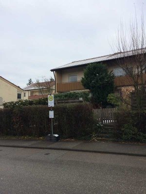 Reihen-Eckhaus in Flein (Sommerhöhe)