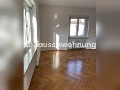 Tauschwohnung: Sanierte 4-Zimmer Altbau Wohnung mit zwei Bädern und Balkon