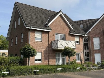 Schöne 4-Zimmer-Wohnung - zentral und mit Parkblick