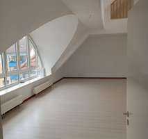 Schöne 1,5 Zimmerwohnung mit Terrasse im Zentrum