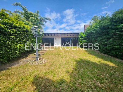 Einfamilienhaus mit großem Grundstück sowie ein Dreifamilienhaus als Anlageobjekt