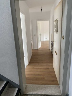 Schöne 2-Zimmer-Erdgeschosswohnung mit Terrasse in Hannover Waldheim