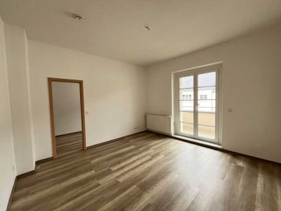 Attraktive 3 Raum Wohnung mit Balkon in Chemnitz | + EBK auf Wunsch