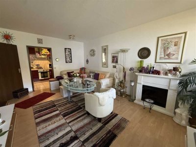 Gepflegte ETWG mit Balkon und Duplexgarage in 66121Saarbrücken  zu verkaufen