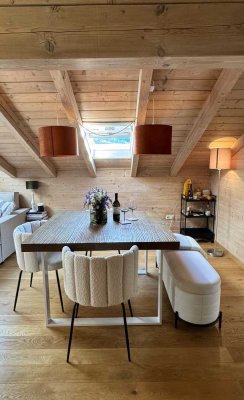 Wunderschöne Dachgeschosswohnung mit Bergblick