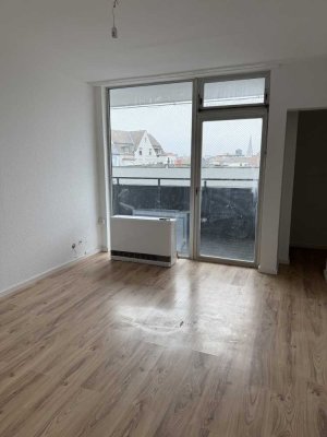 Tolle renovierte Stadtwohnung mit Balkon