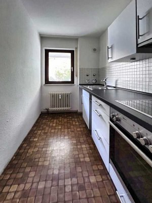 2-Raum-EG-Wohnung mit Terrasse und Einbauküche in Baden-Baden