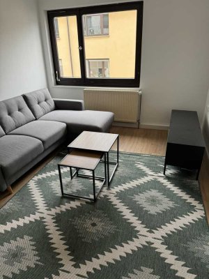 Erstbezug nach Sanierung mit EBK: exklusive 1,5-Zimmer-Wohnung in Würzburg
