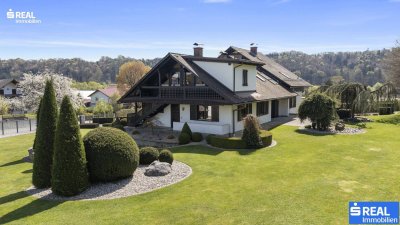 Diskreter Landsitz mit Garten-Idylle &amp; Nebengebäuden – Stilvolle Villa in Ottendorf an der Rittschein