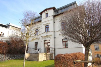 Bezugsfertige, neuwertig möblierte Zweizimmerwohnung am Weißen Hirsch