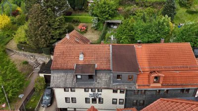 Mehrfamilienhaus in Ruhla: Großzügiger Wohnraum für die ganze Familie!