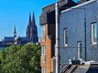 Schöne und helle Wohnung mit 2 Terrassen (teilweise Domblick)