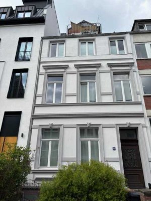 Von Privat Herderst.27-Köln Lindenthal