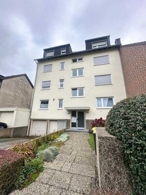 ...EHRENSACHE... Wohnen mit Wohlfühlfaktor – Lichtdurchflutete Wohnung mit Balkon in Herne