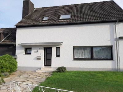 *Lev.-Ropenstall* Schöne 2 1/2i Zimmer Wohnung im Zweifamilienhaus  *Optimal für max. 2Personen*