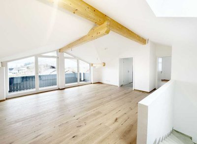 Neubau – wunderschöne 124 m2 große 4-Zimmer DG Wohnung mit Balkon in Halfing