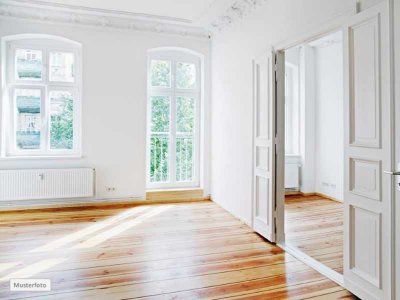 Provi frei 3 Zimmer - Wohnung mit Loggia