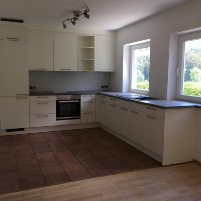 exklusive großzügige 2-Zimmer-Wohnung mit Küche, Terrasse, Garten, TG, ohne Provision, 6330 Bezirk Kufstein, 6334 Schwoich ab sofort