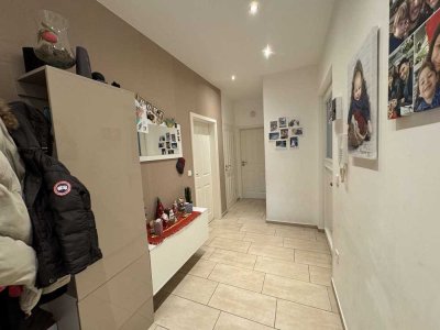 Kein Sanierungsstau - 3 Zimmer Wohnung in einem gepflegtem Mehrfamilienhaus - Wuppertal Elberfeld