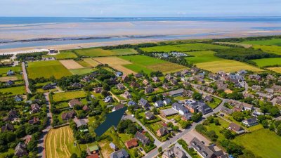 Erstbezug: Genehmigte Ferien-Doppelhaushälfte in Strandnähe