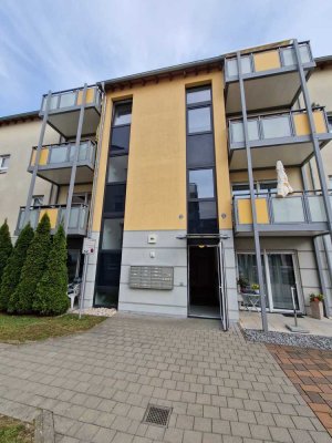 BETREUTES Seniorenwohnen - Attraktive 2 ZKB Dachgeschosswohnung mit Balkon