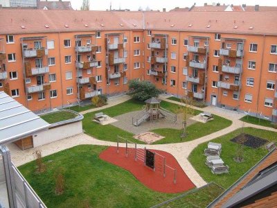 3 Zimmer Wohnung im 2. OG mit Balkon
