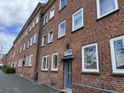 Erdgeschosswohnung im Retrolook!