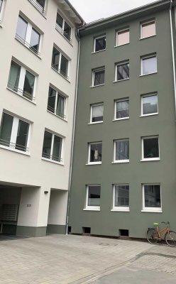 Geschmackvolle 2-Zimmer-Dachgeschosswohnung mit gehobener Innenausstattung mit Balkon in Münster