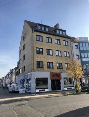 *Schönes Dachgeschoss-Apartment in der Bremer Neustadt*