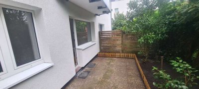 Erstbezug nach Sanierung | 2,5 ZIMMER | Erdgeschoss | TERRASSE