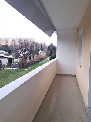 "Zentrales Wohnerlebnis: 2-Zimmer-Wohnung mit Balkon !"