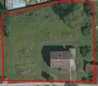 Sanierungsobjekt mit 3720m² Grundstück im Landkreis DGF zu verkaufen
