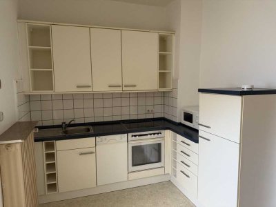 Schöne helle Erdgeschoss 2-Zimmer-Wohnung