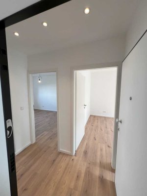 Erstbezug nach Kernsanierung! Stilvolle 2-Zimmer-Wohnung in Frankfurt am Main-Direkt vom Eigentümer