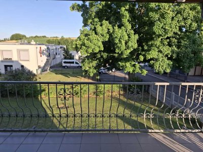 Ansprechende und gepflegte 4-Zimmer-Wohnung mit Balkon in Ronneburg
