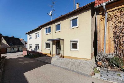 -Sanierungsbedürftige DHH- 
Raum für Ihre Gestaltungsideen