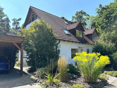 RESERVIERT! Viel Platz, viel Grün, viel Ruhe – charmante Doppelhaushälfte!