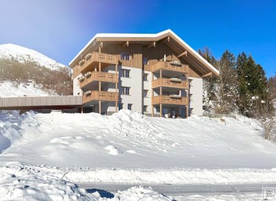 Mountain Luxury Living - Exklusives Wohnen in den Bergen Tirols Top 1
