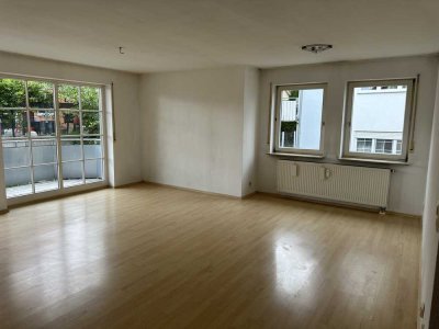 Helle 3-Zimmer-Wohnung mit neuer EBK in Pfedelbach zu vermieten