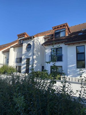 Gut konzipierte 2-Zimmerwohnung in gepflegter ETW-Anlage, Ortsrand Pfungstadt
