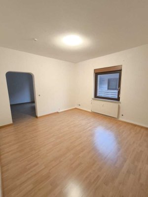 Renovierte 2-Zimmer-Wohnung mit Balkon in Delmenhorst-Deichhorst