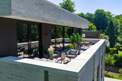 Penthousewohnung mit drei Dachterrassen und Blick ins Grüne an der Elbchaussee