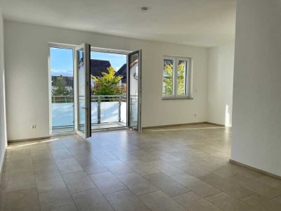 Helle 2-Zimmer-Wohnung mit Süd-Balkon in ruhiger Lage
