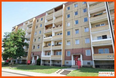 Einziehen und Wohlfühlen// Familienwohnung im grünen Umfeld// Balkon