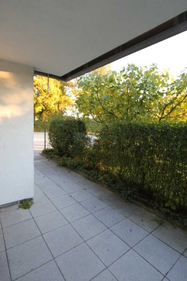 Schöne 2-Zimmer Wohnung mit Terrasse unterhalb des Wartbergs, geeignet für 1 Person mittleren Alters